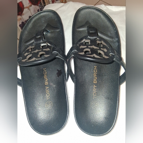 Tory Burch autgentic Black Logo Thong Sandals Size 6.5 - Picture 2 of 6